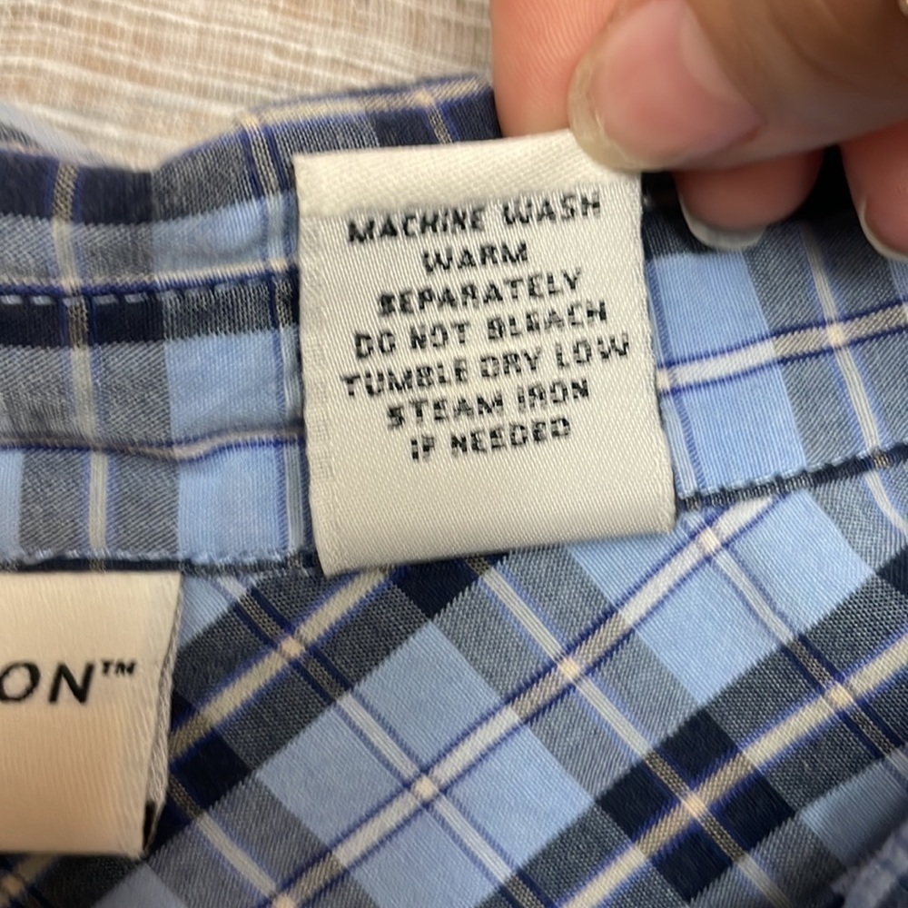 COVINGTON plus size plaid top - Picture 4 of 5